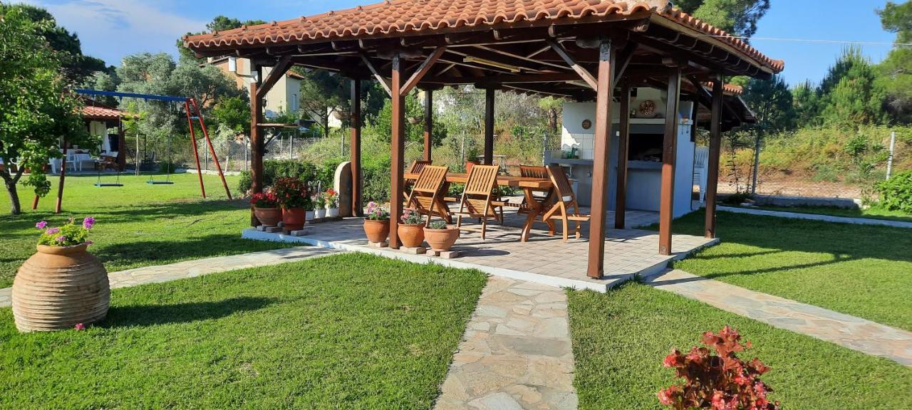 Maria - Pavlos Studios And Apartments Vourvourou Exterior foto